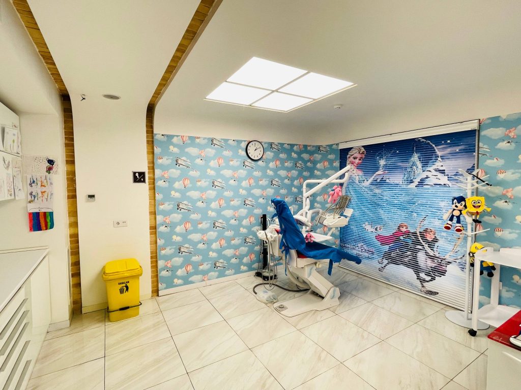 کلینیک رویش