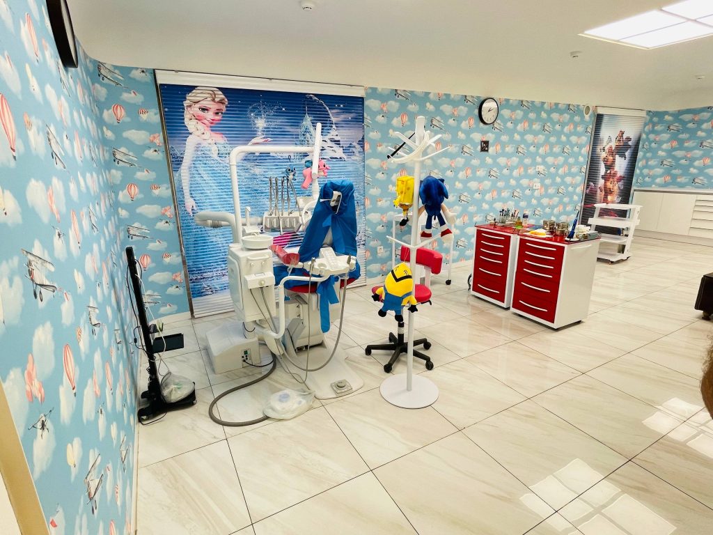 کلینیک رویش